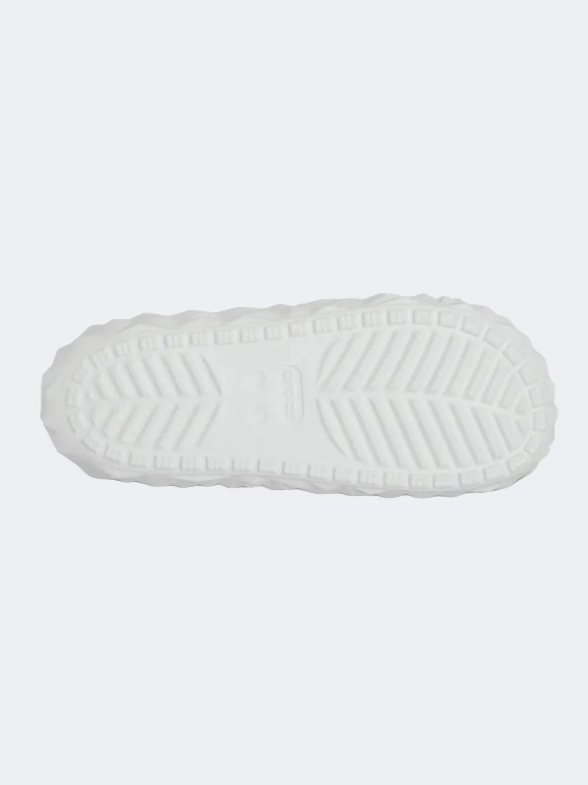 Crocs Classic Geometric V2 Unisex Lifestyle Slide White