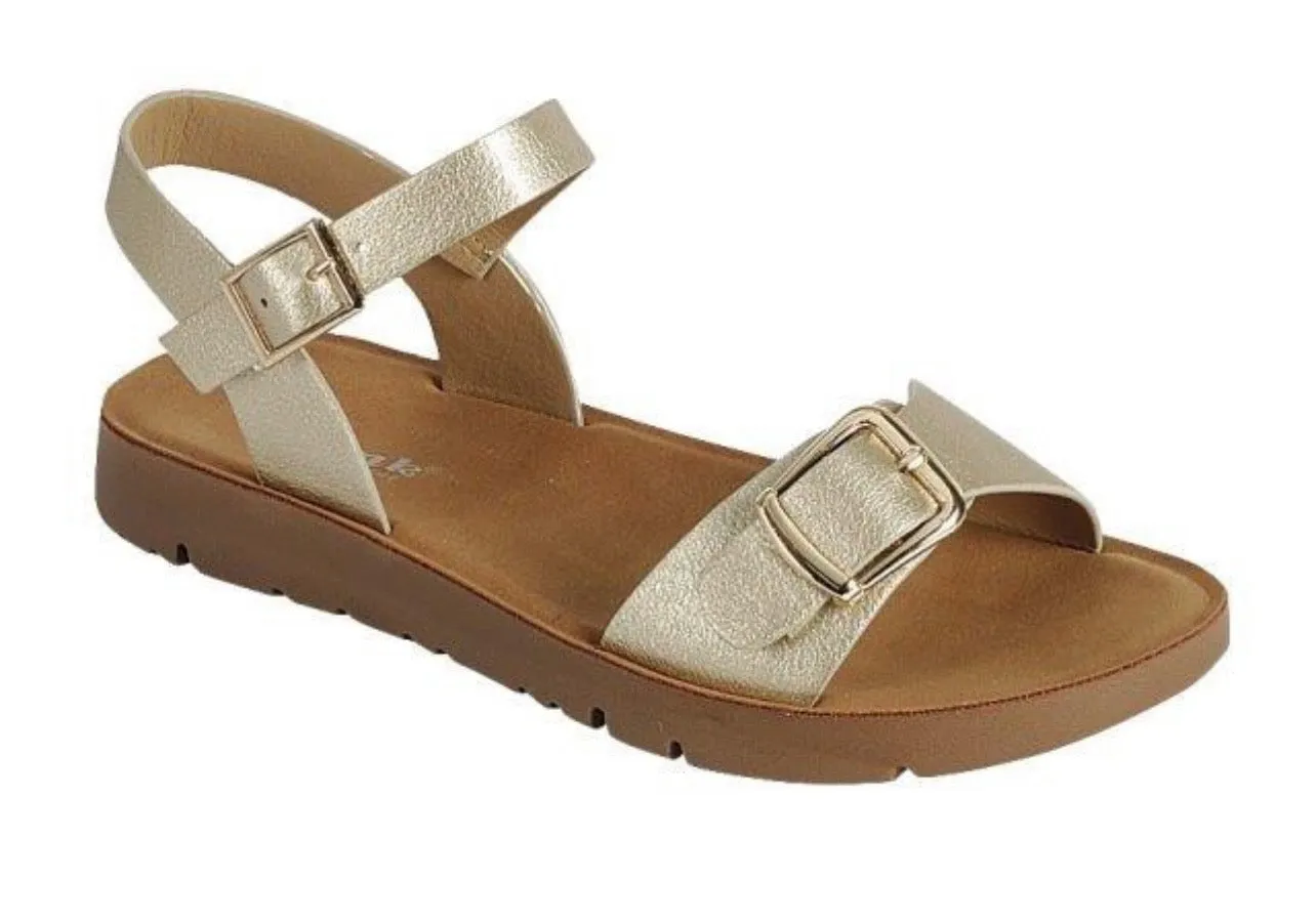 Front Buckle w/Ankle Buckle Sandal