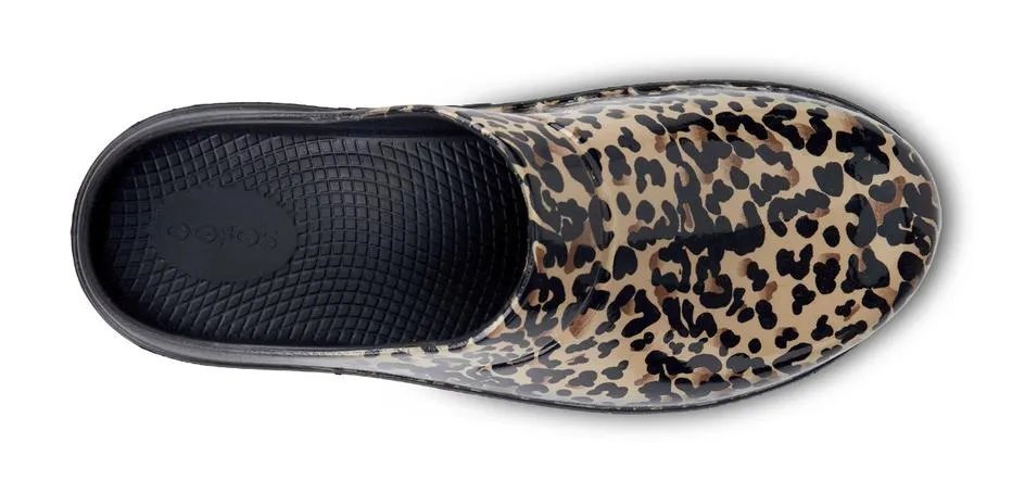 Oofos Women's OOcloog - Limited Edition