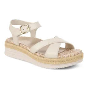 Womens Vionic Mar in Camel